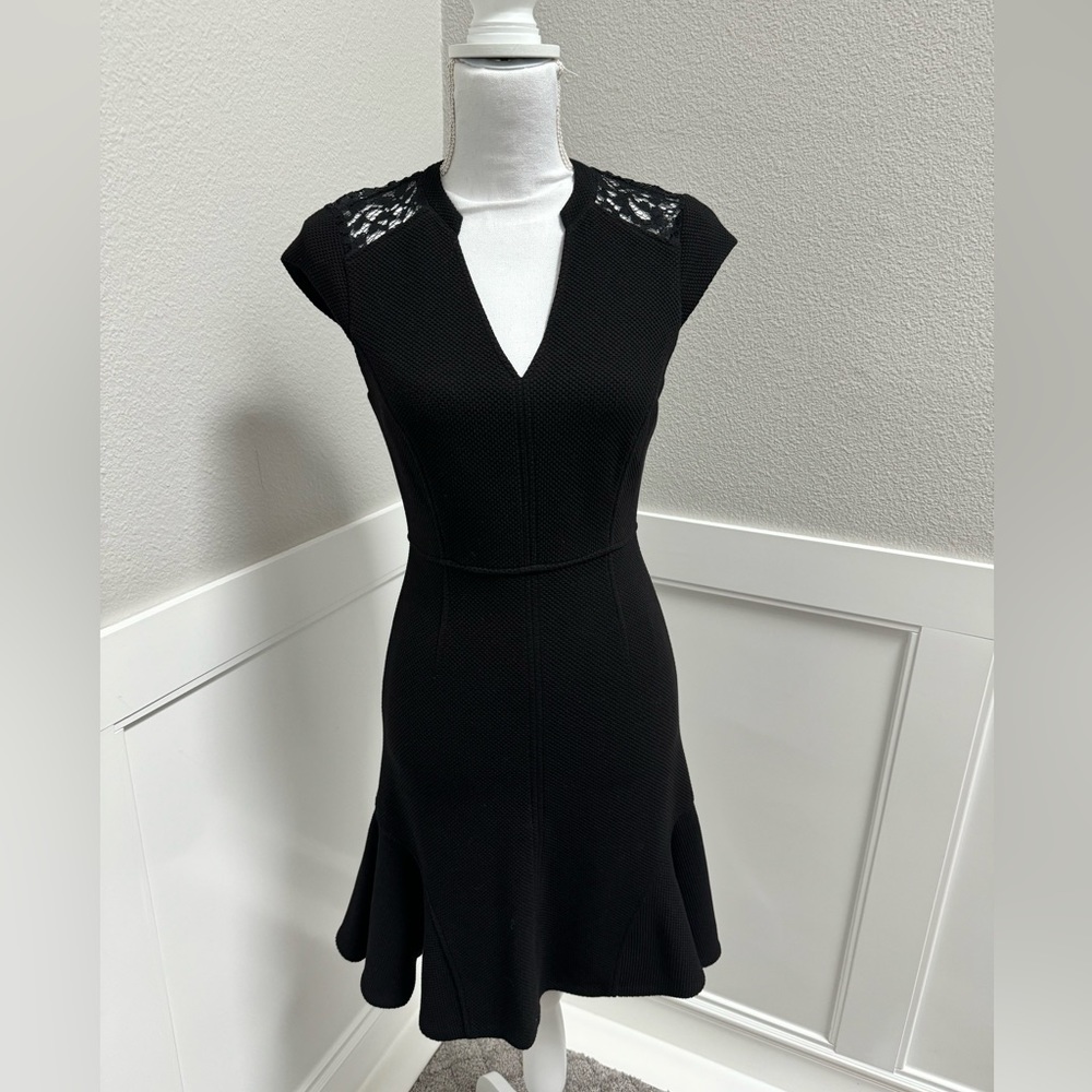 Rebecca Taylor Lace Insert Fit & Flare Cap Sleeve Black Dress Size 0